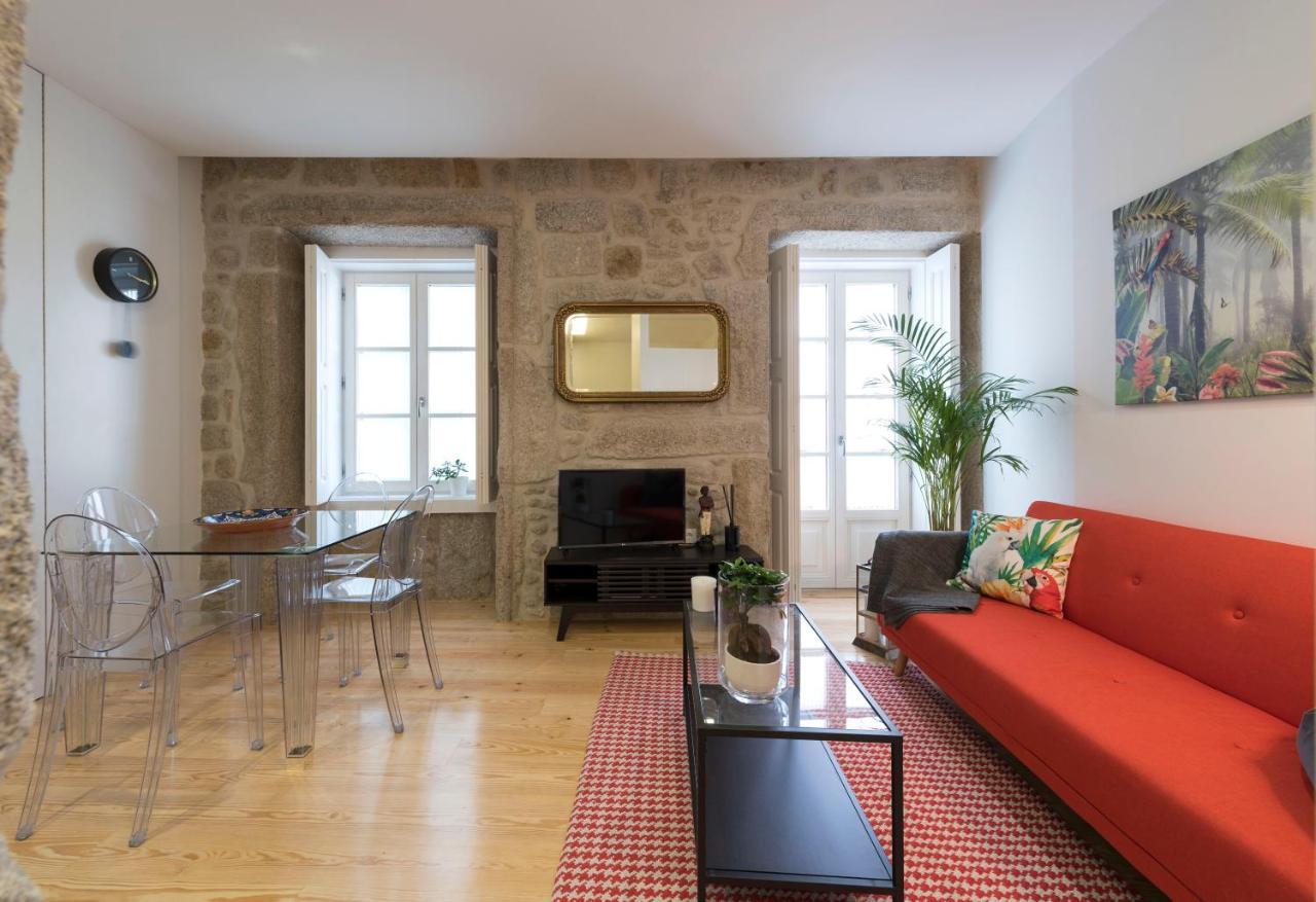 Апартаменты Lovelystay - Vitoria Viewpoint 1br Flat Порту